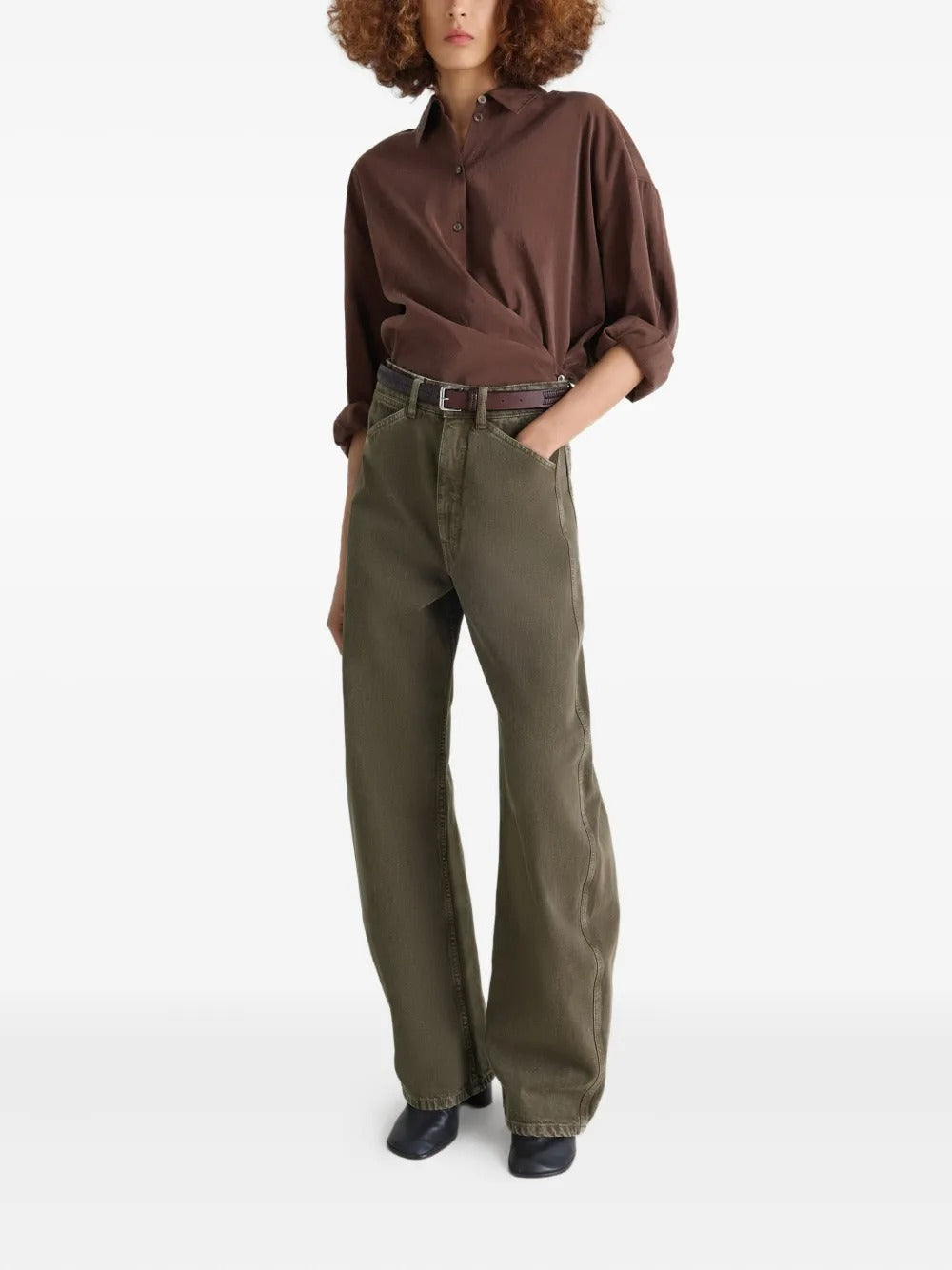 Green jeans, full body view