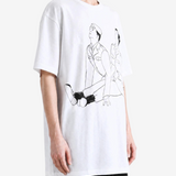 White t-shirt, full body view