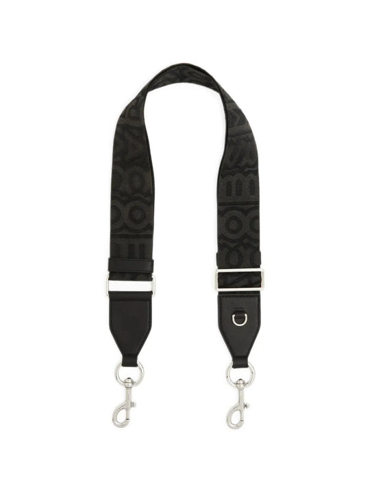 Black accessories, front view