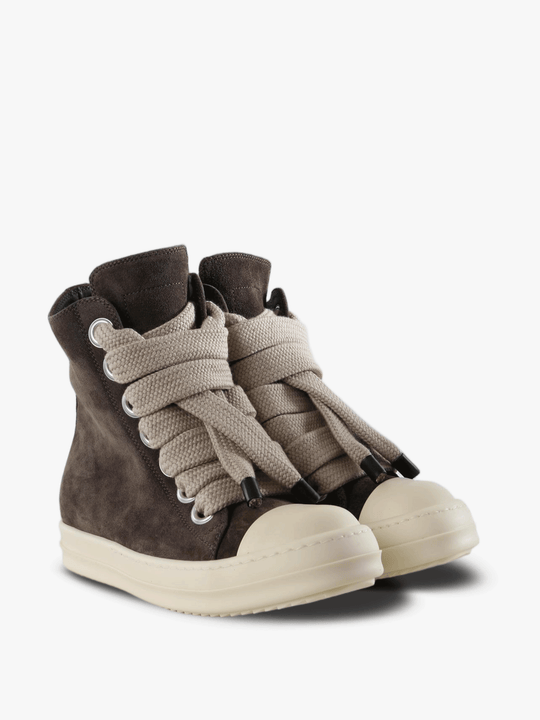 Brown shoes, front view