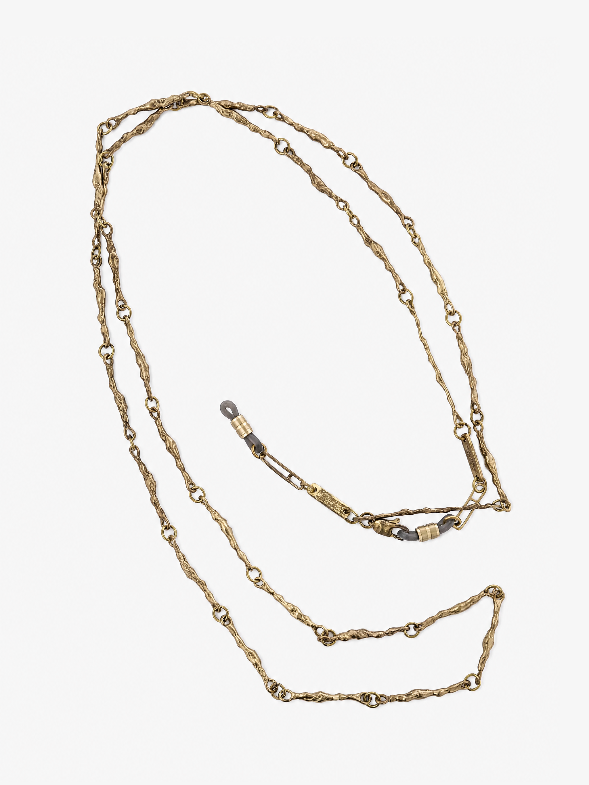 Tan accessories, front view