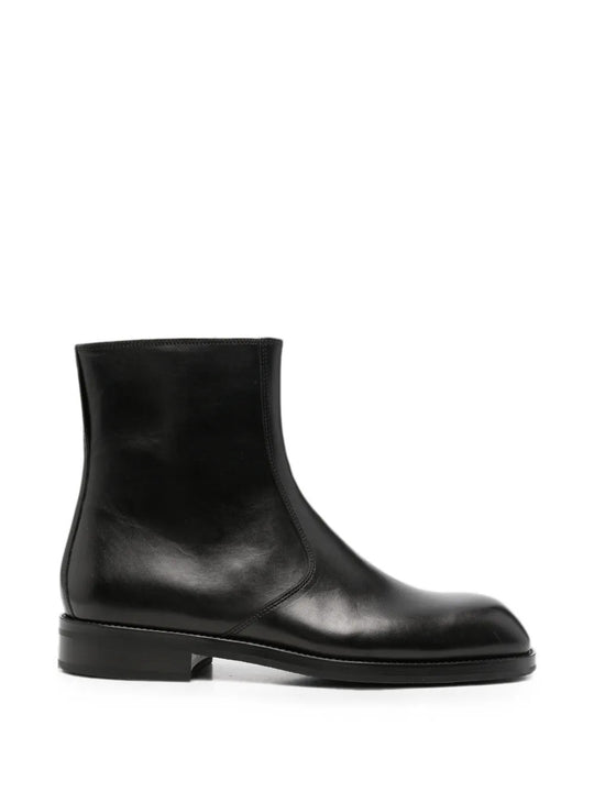 Black boots, side view