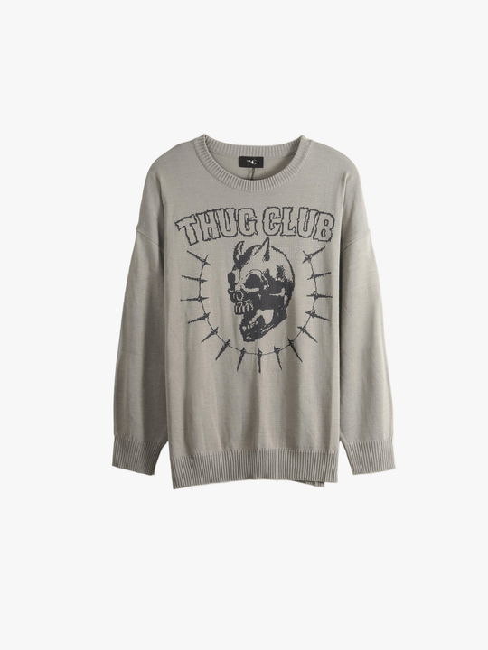 Grey knitwear, front view