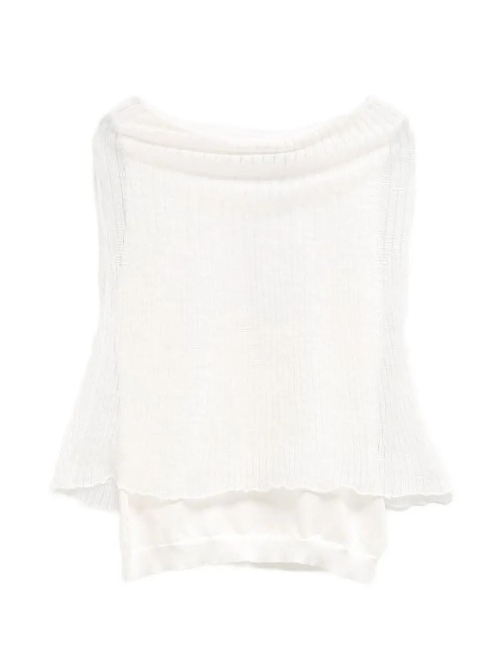 White top, front view
