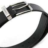 Black accessories, front view