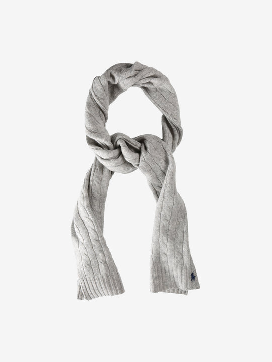 Grey scarf, front view