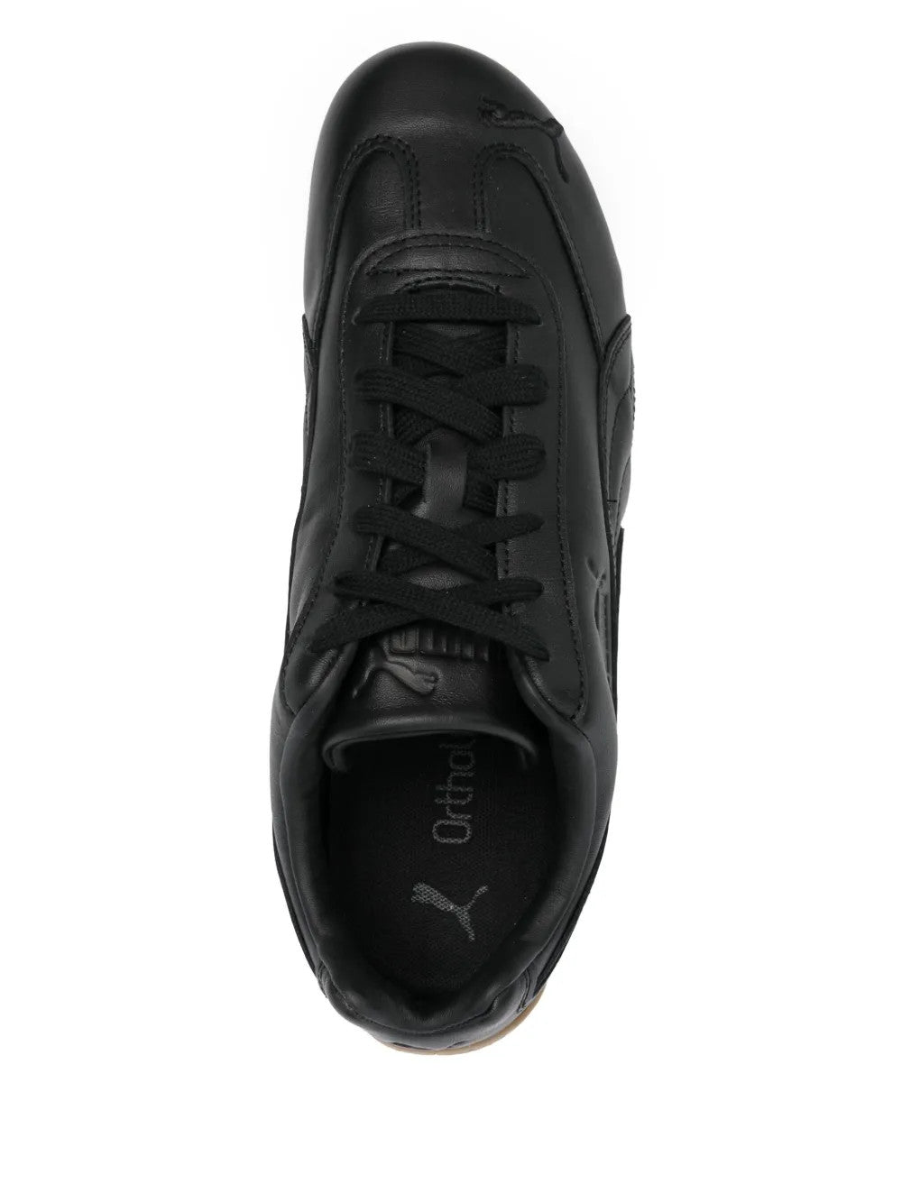 Black shoes, front view