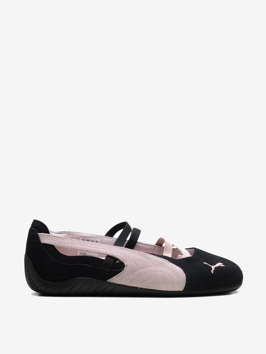 Black and white shoe,front view
