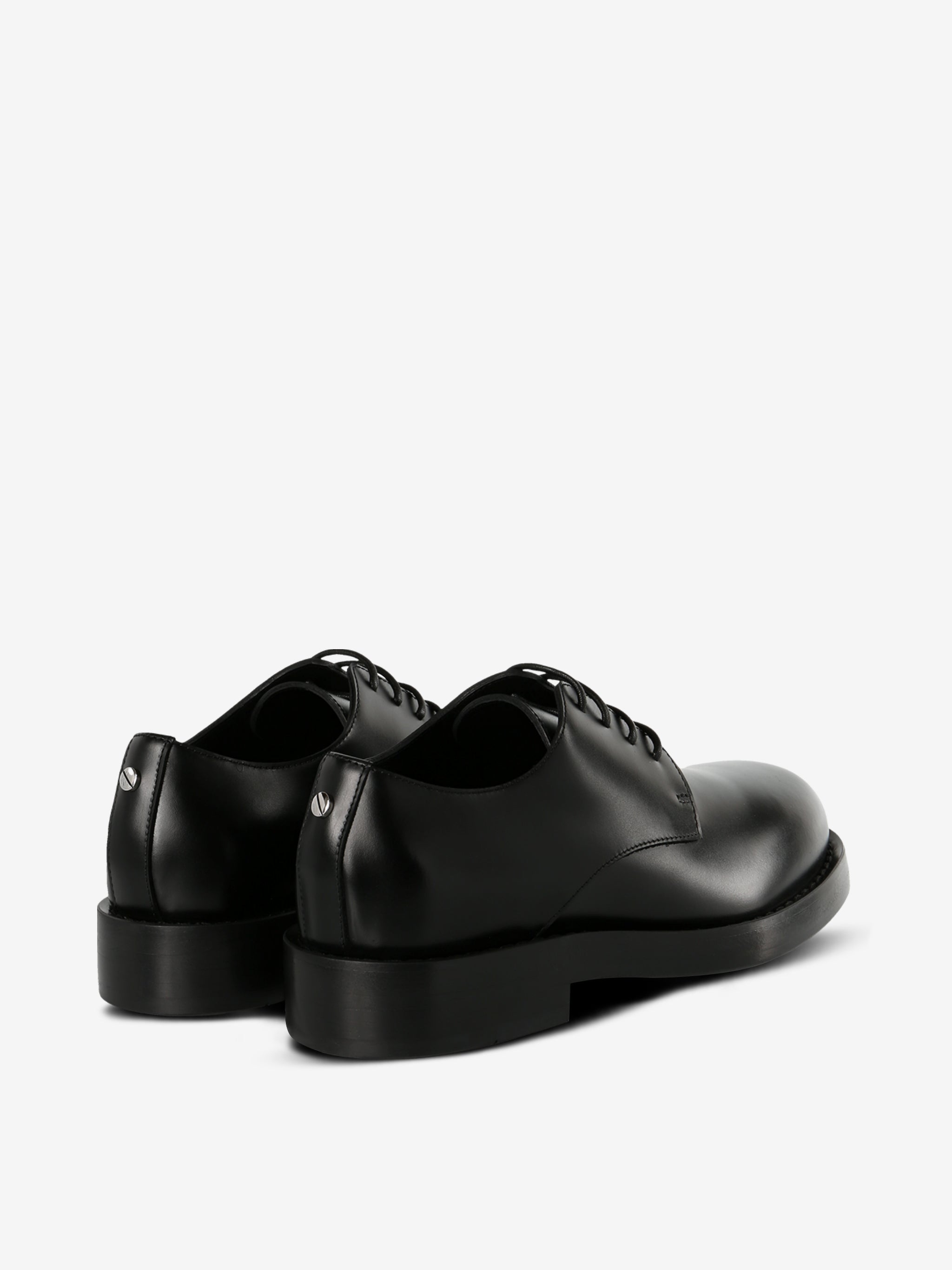 Black derby, back view