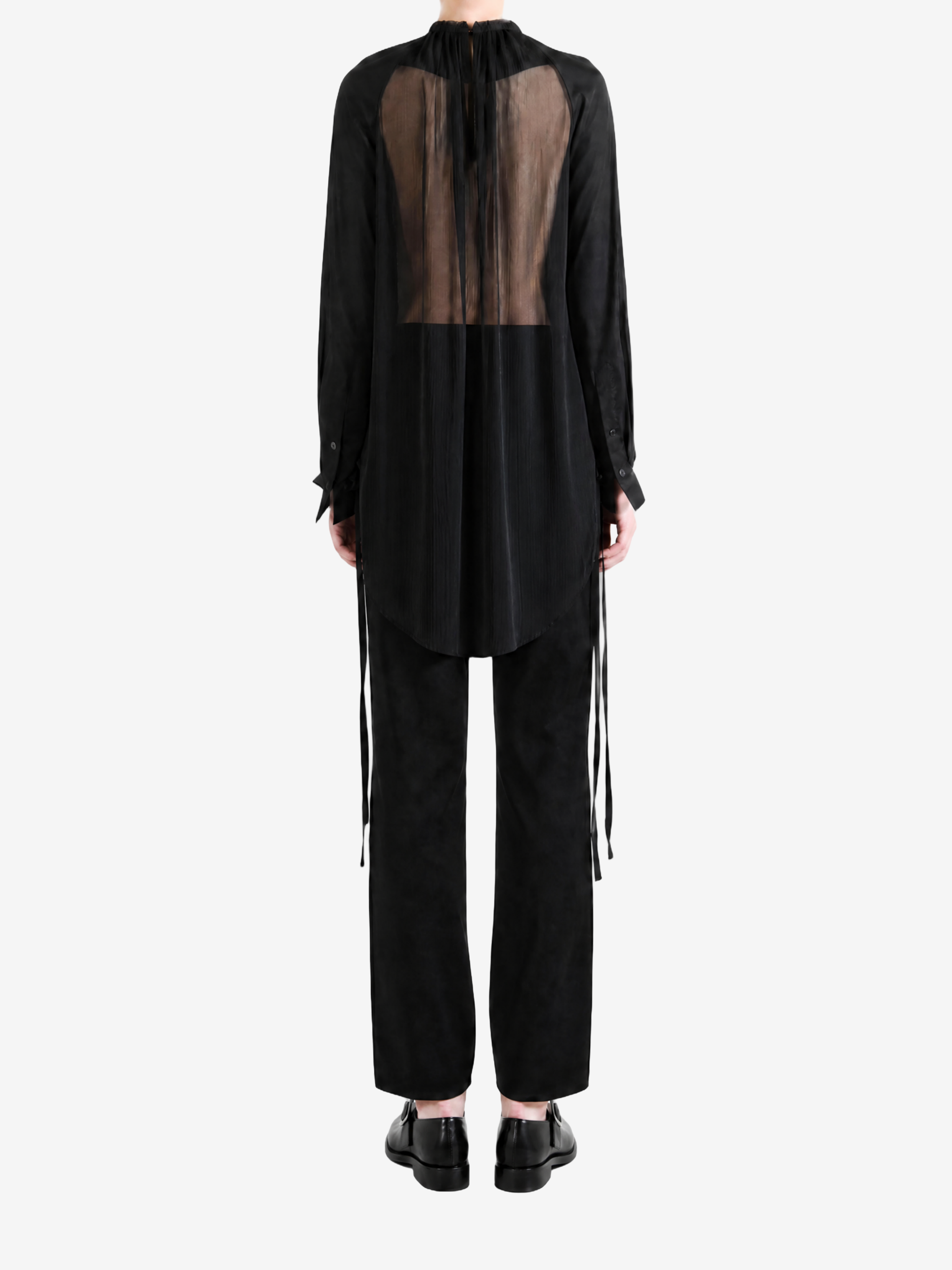 Black shirt, full body view