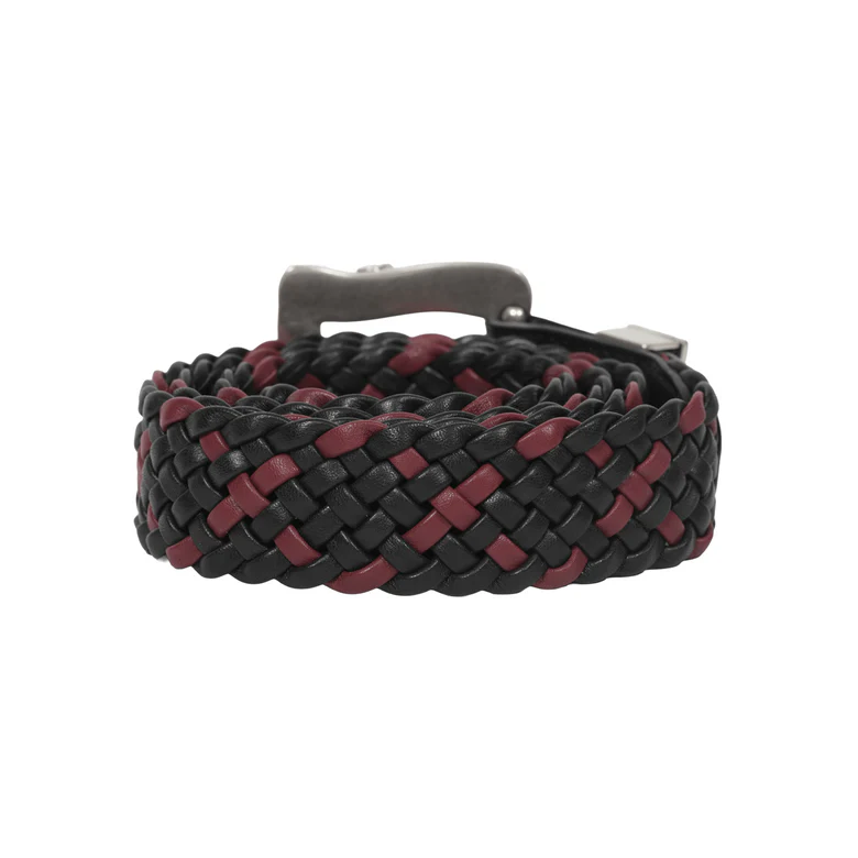Black accessories, front view