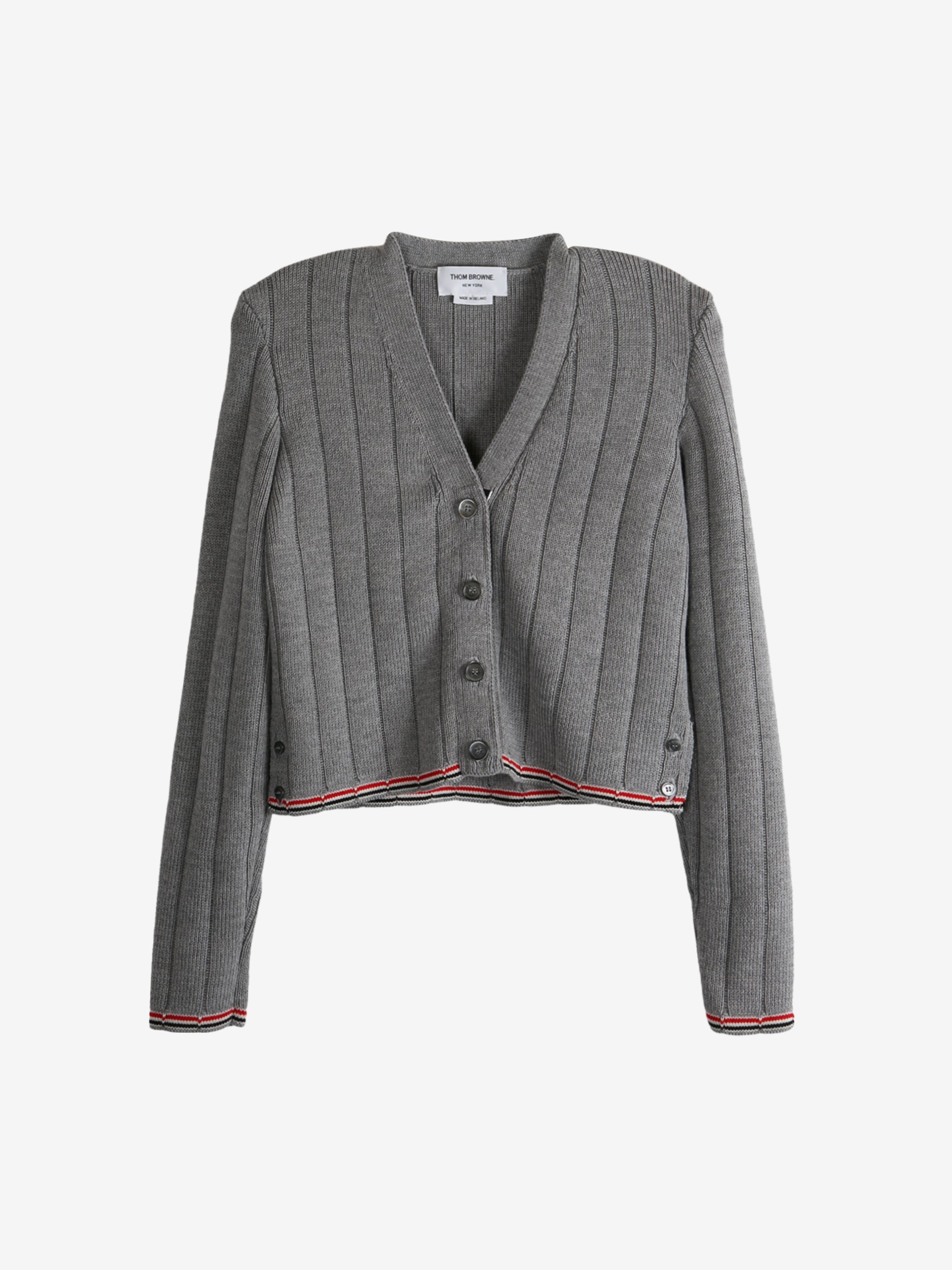 Grey knitwear, front view