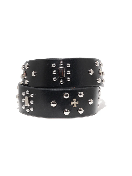 Black belt, side view