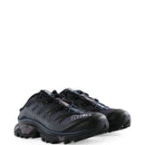 Black shoes, front view