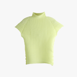 Yellow shirt, front view