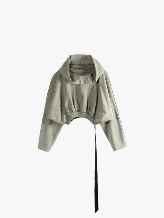 Grey top, front view