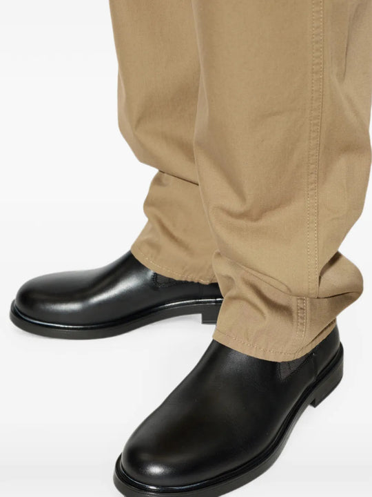 Black boots, front view