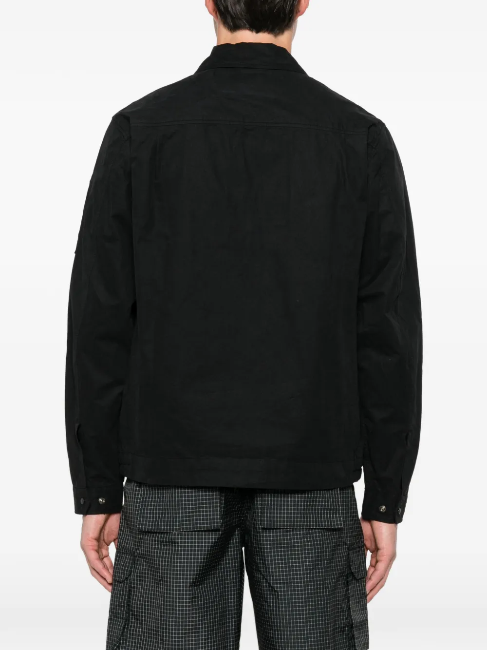 Black coats,back view