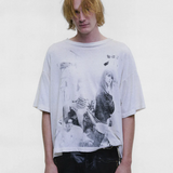 White t-shirt, full body view