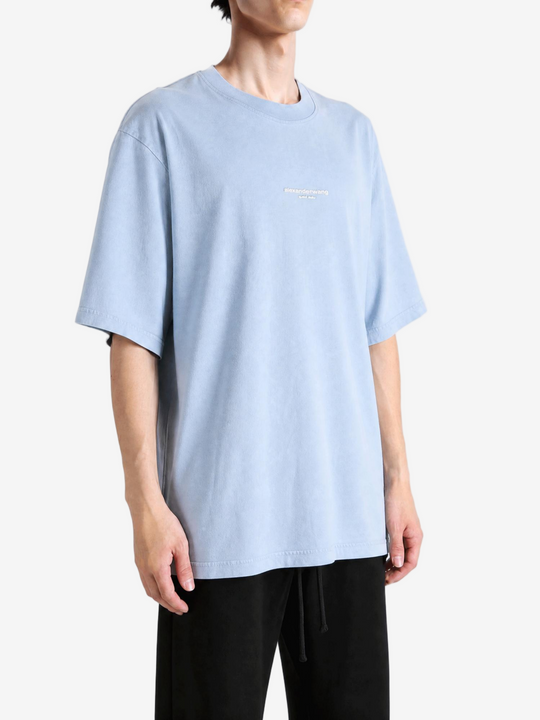 Blue t-shirt, full body view