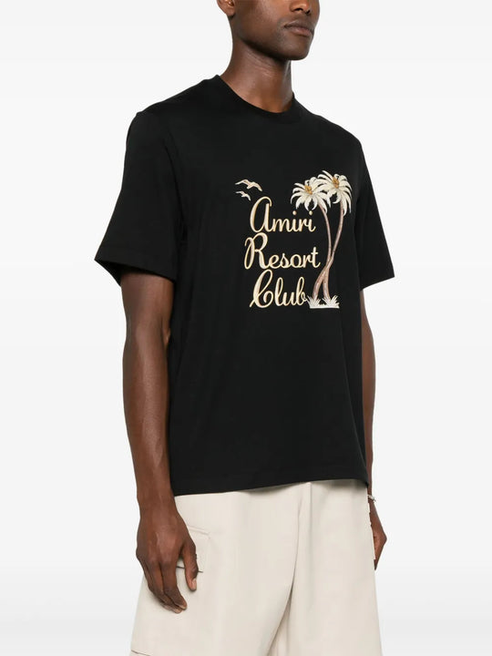 Black t-shirt, full body view