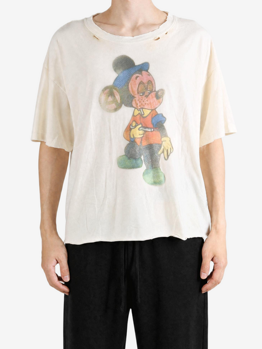 Tan t-shirt, full body view