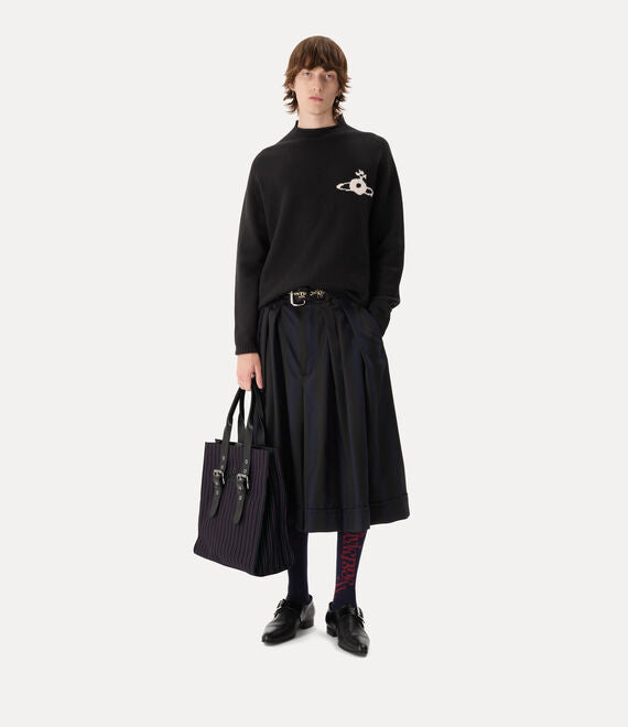 Navy skirt, full body view