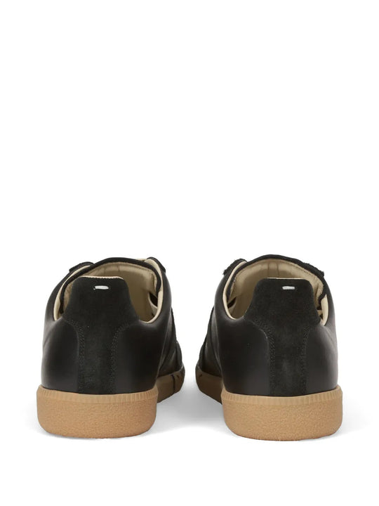 Black shoes, back view