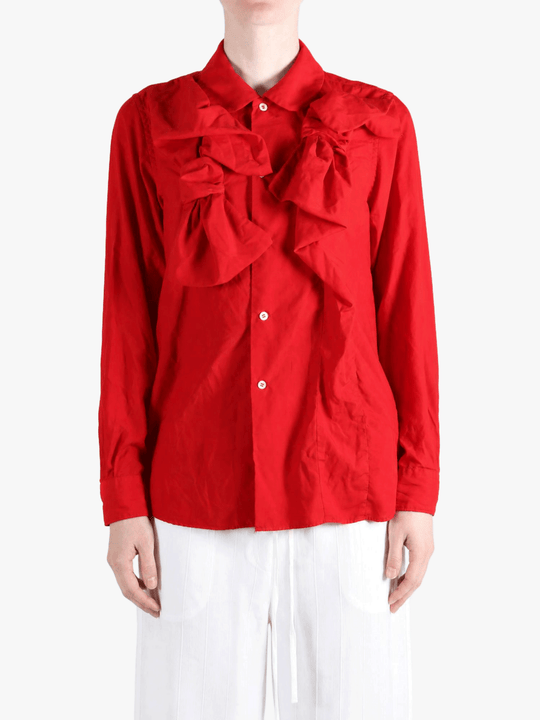 Red shirt, front view