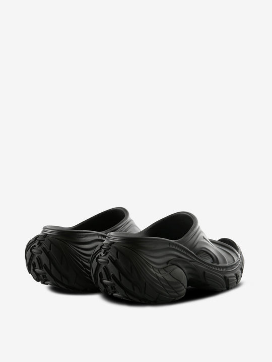 Black sandals, back view