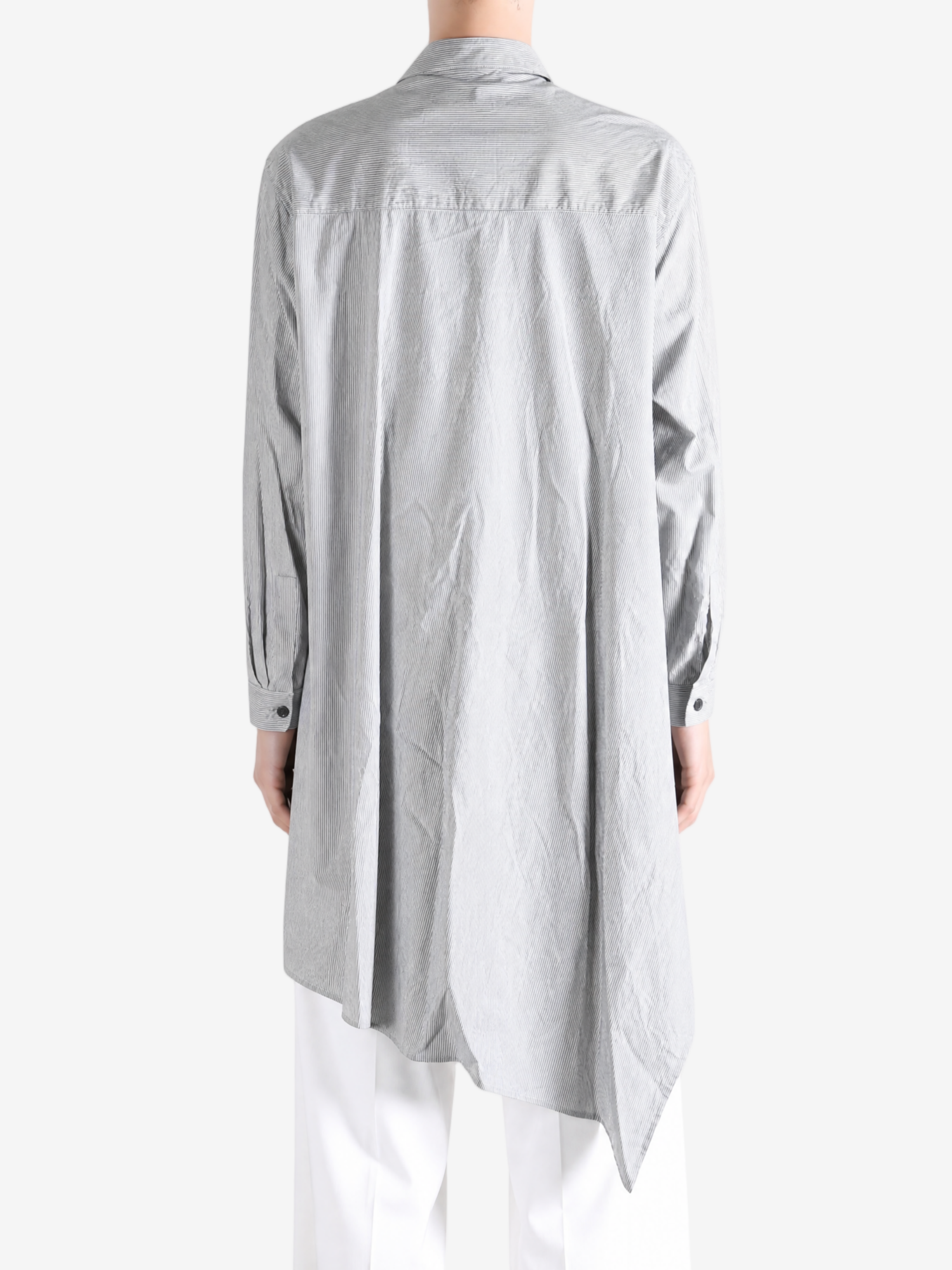 Grey shirt, full body view