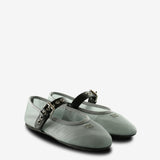 green shoes, side view