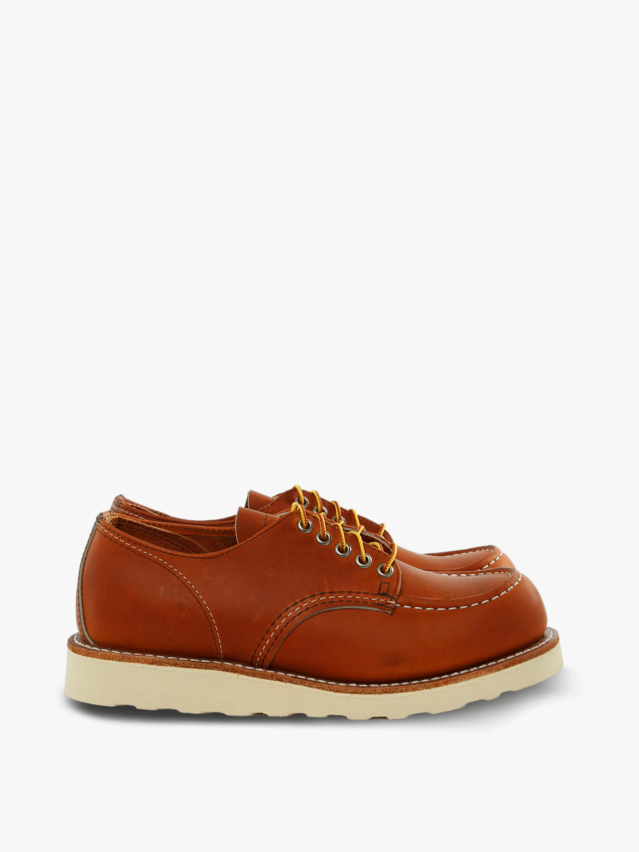 Brown boots, front view