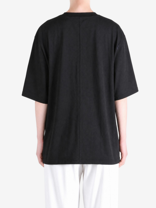 Black t-shirt, full body view