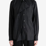 Black shirt, full body view