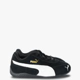 Black shoes, front view