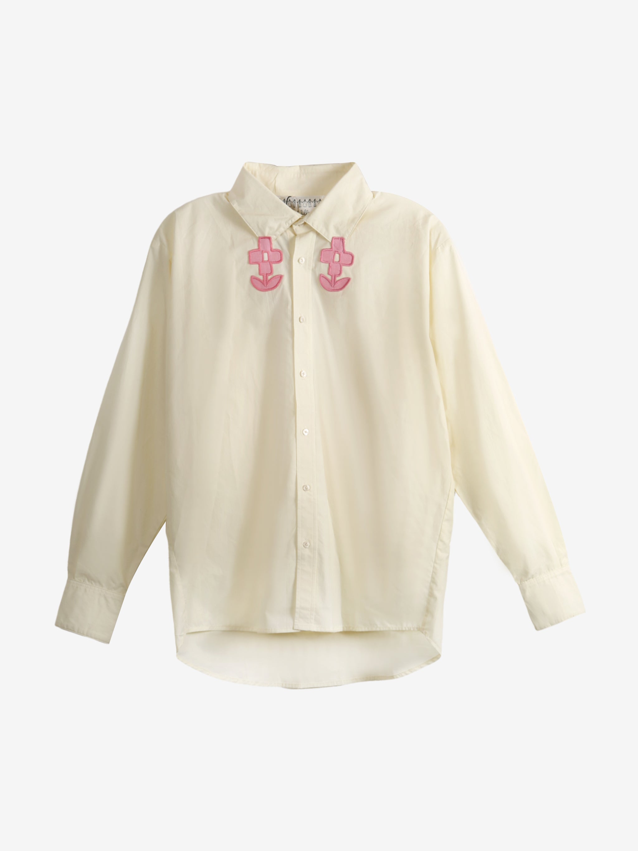 White shirt,front view