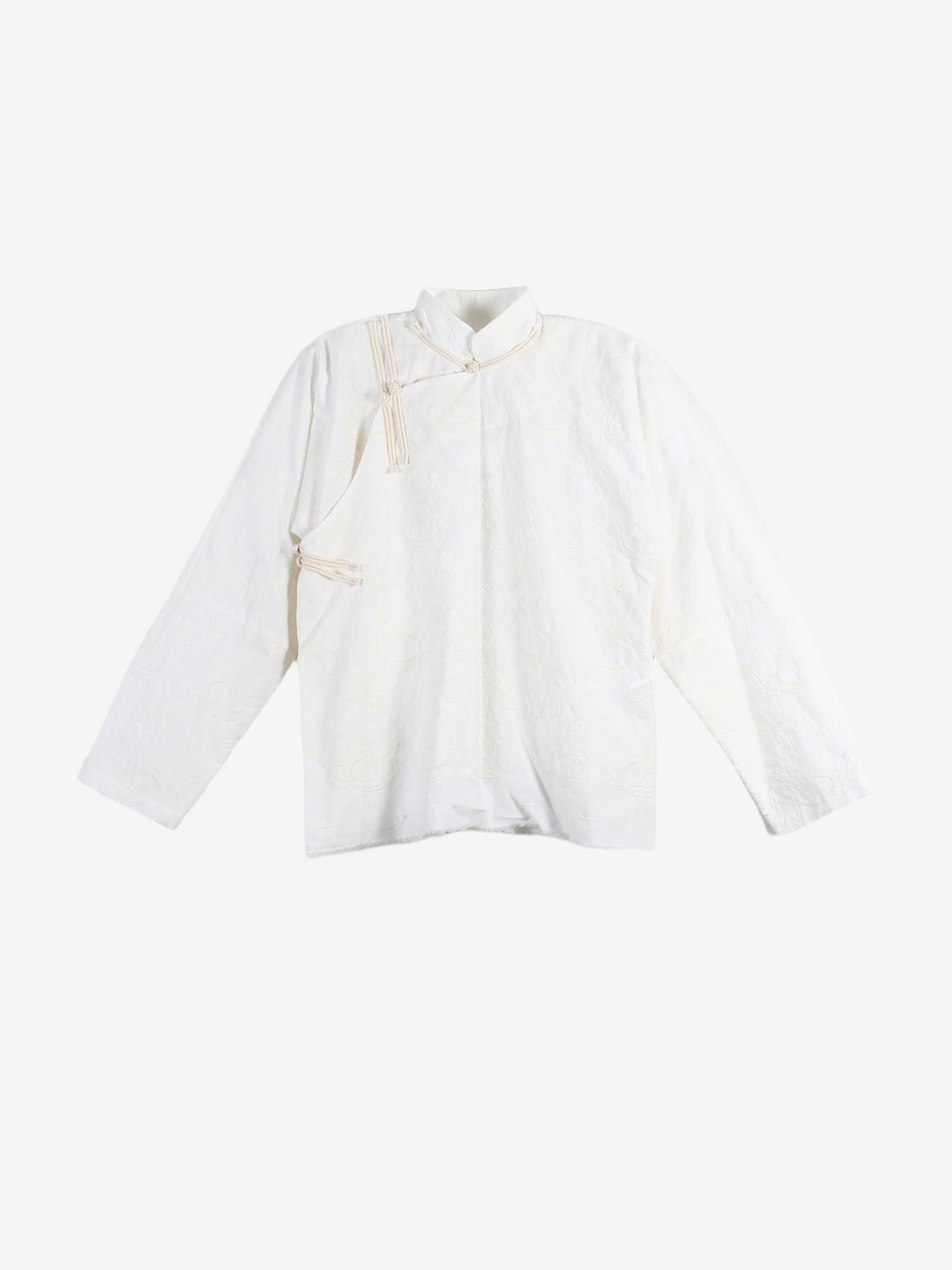 White shirt, front view