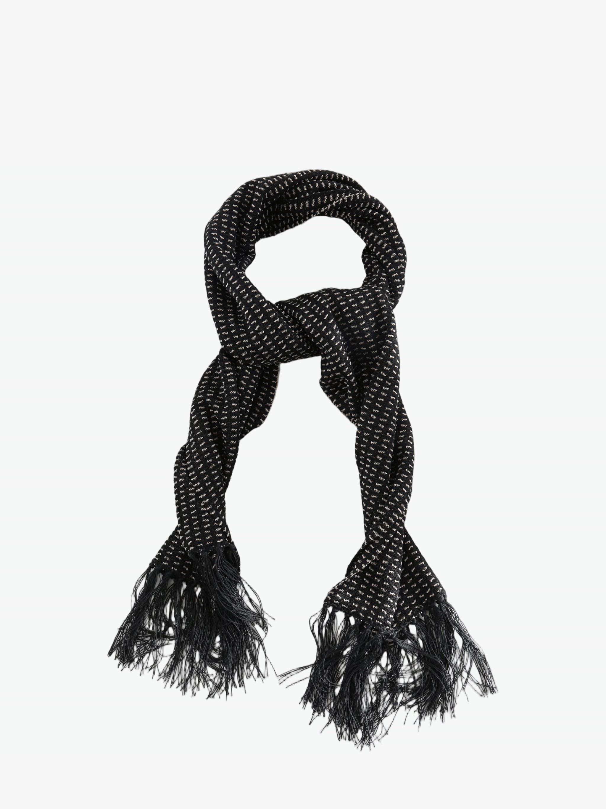 Black scarf, front view