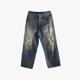 blue jeans,front view