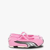 Pink sneakers,front view