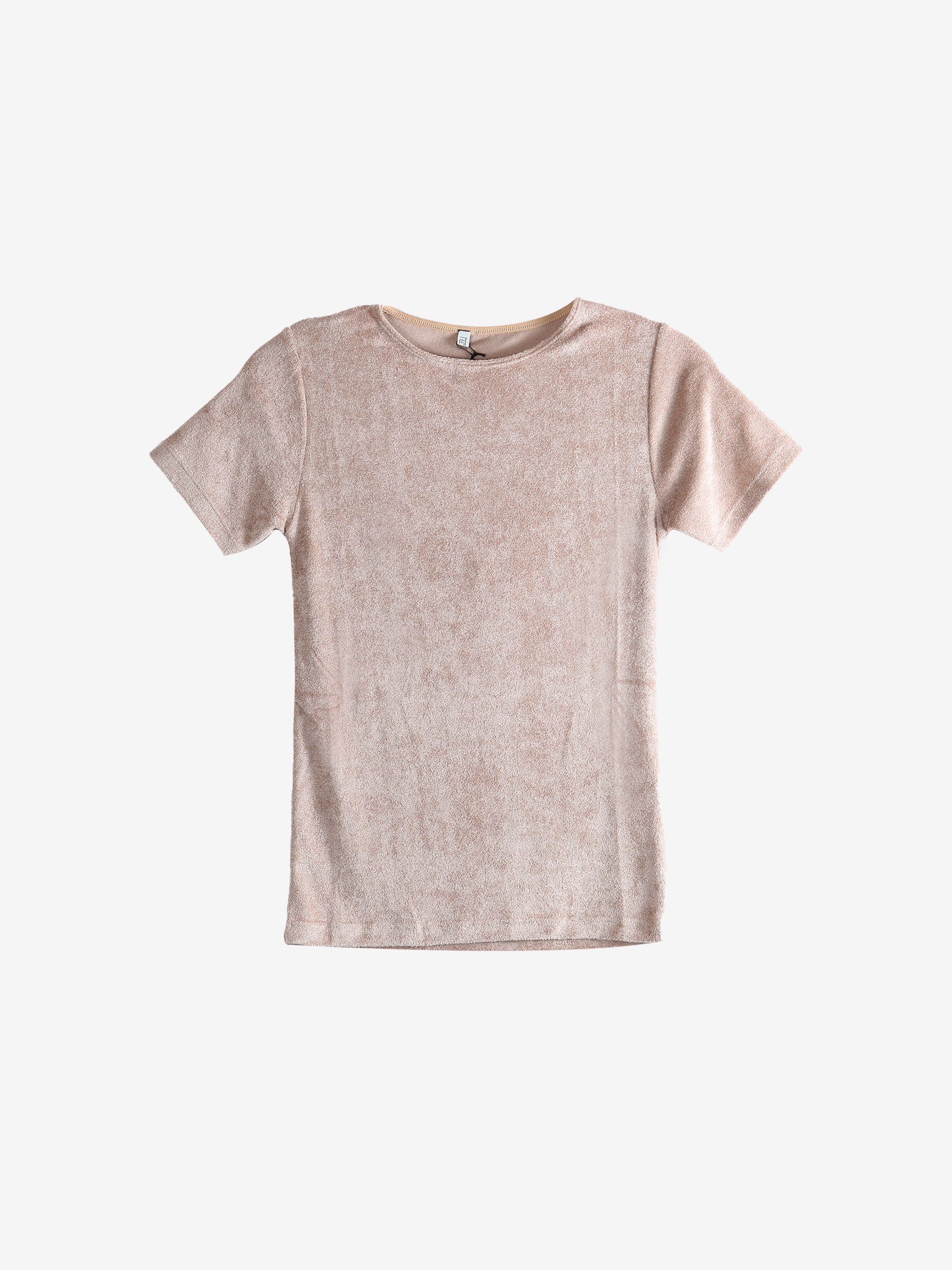 Pink t-shirt, front view