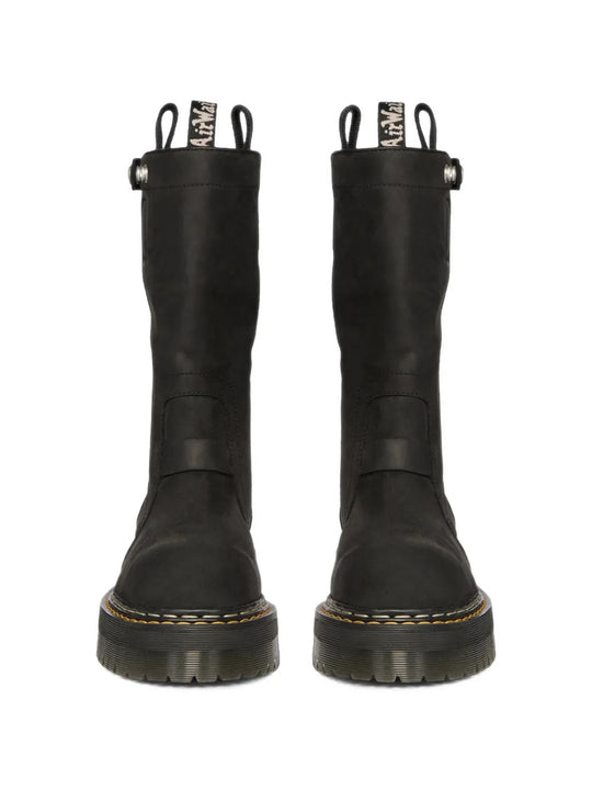 Black boots, front view