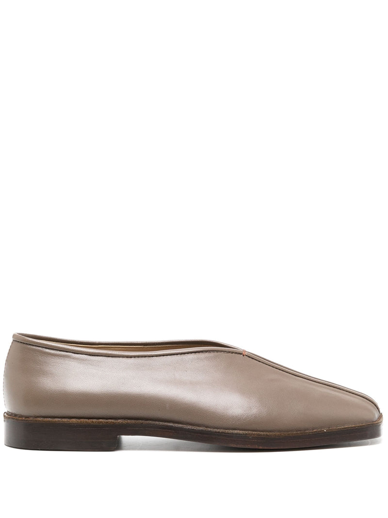 LEMAIRE Men Flat Piped Slippers – Atelier New York