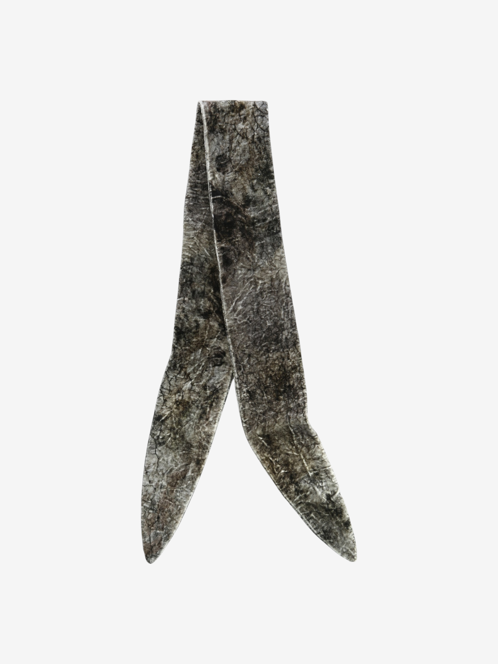 Grey scarf, front view