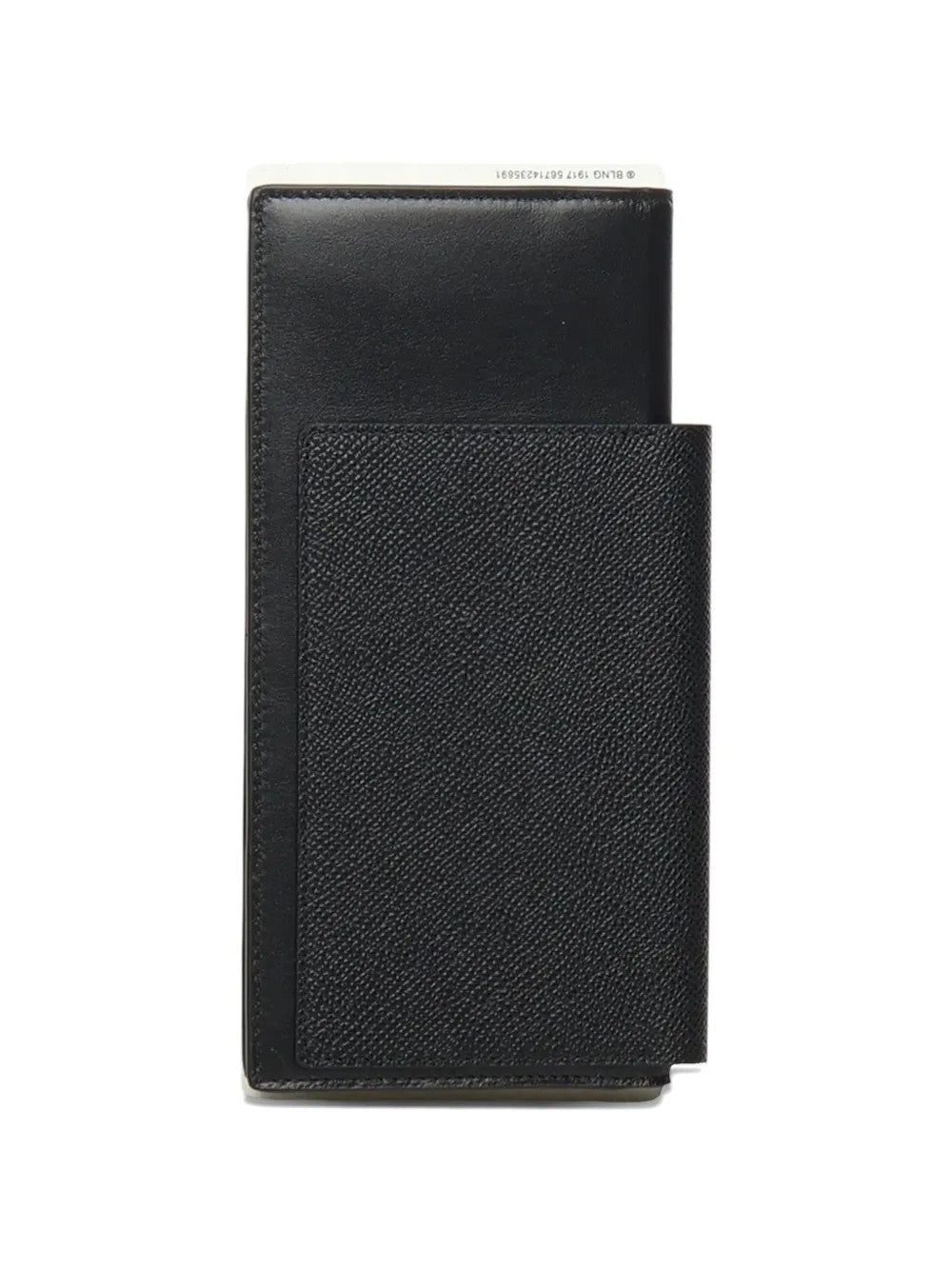 Black accessories, front view