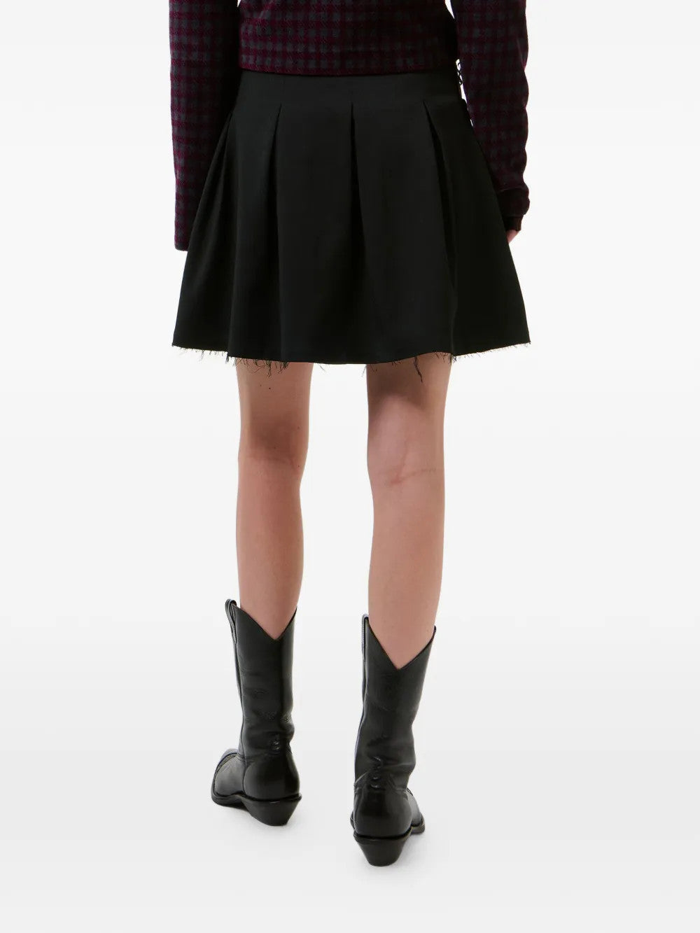 Black skirt, full body view