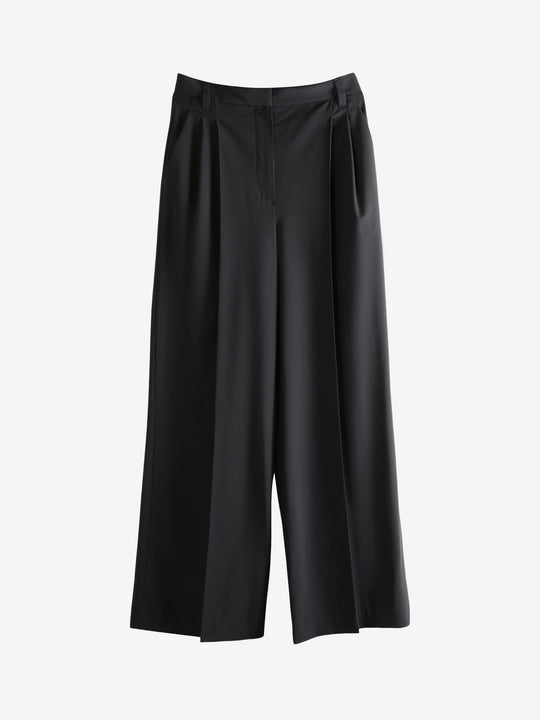 Black pants, front view