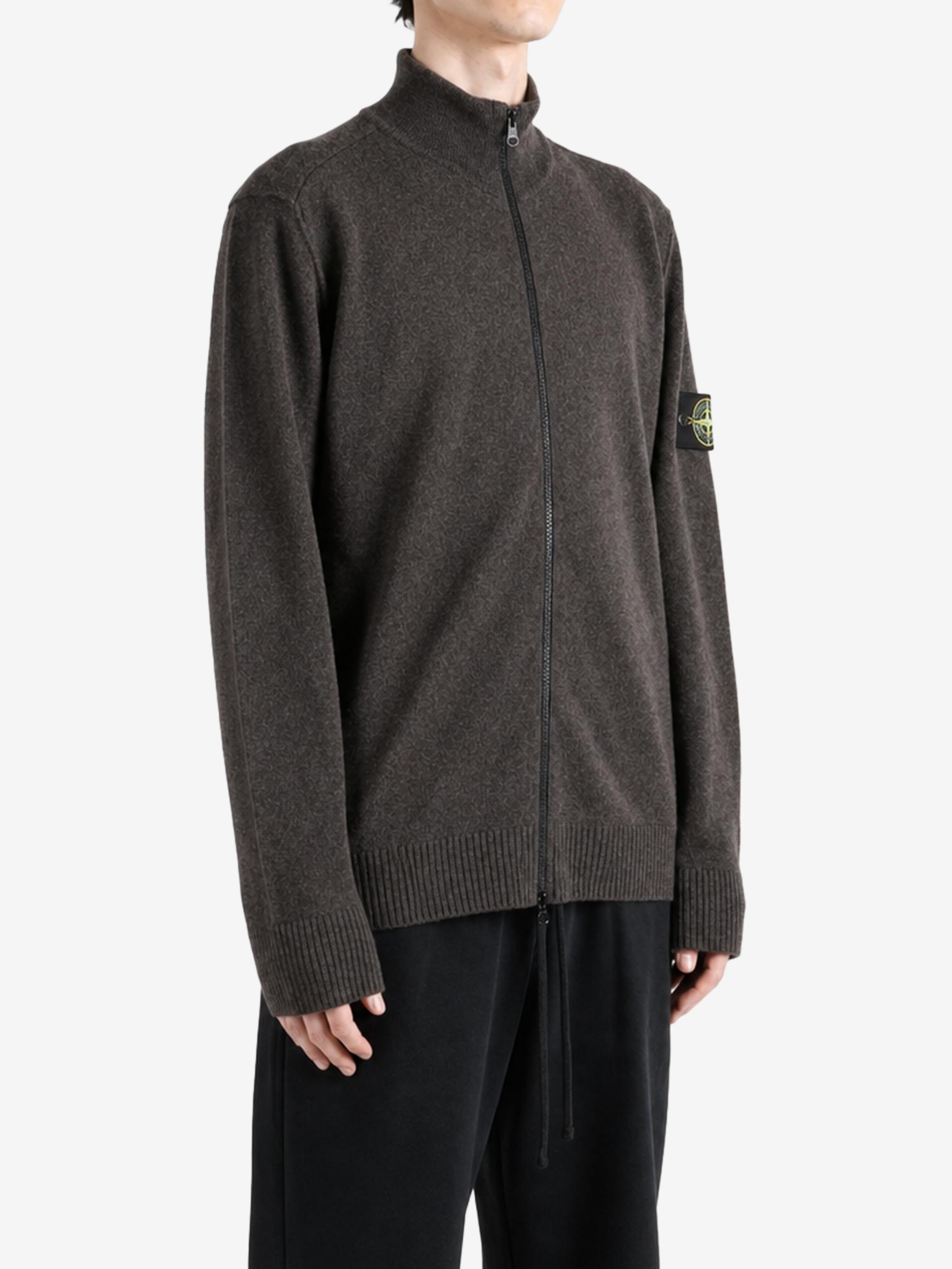 Grey knitwear, front view