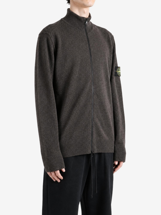 Grey knitwear, front view